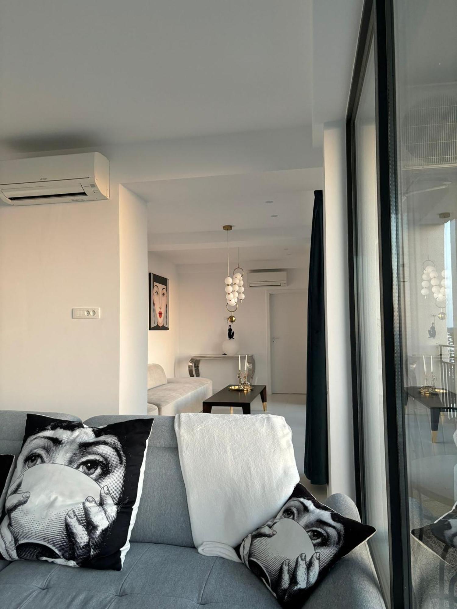 Donna Alba Seaview Penthouse, Casa Ta De Pe Plaja Lägenhet Neptun Exteriör bild